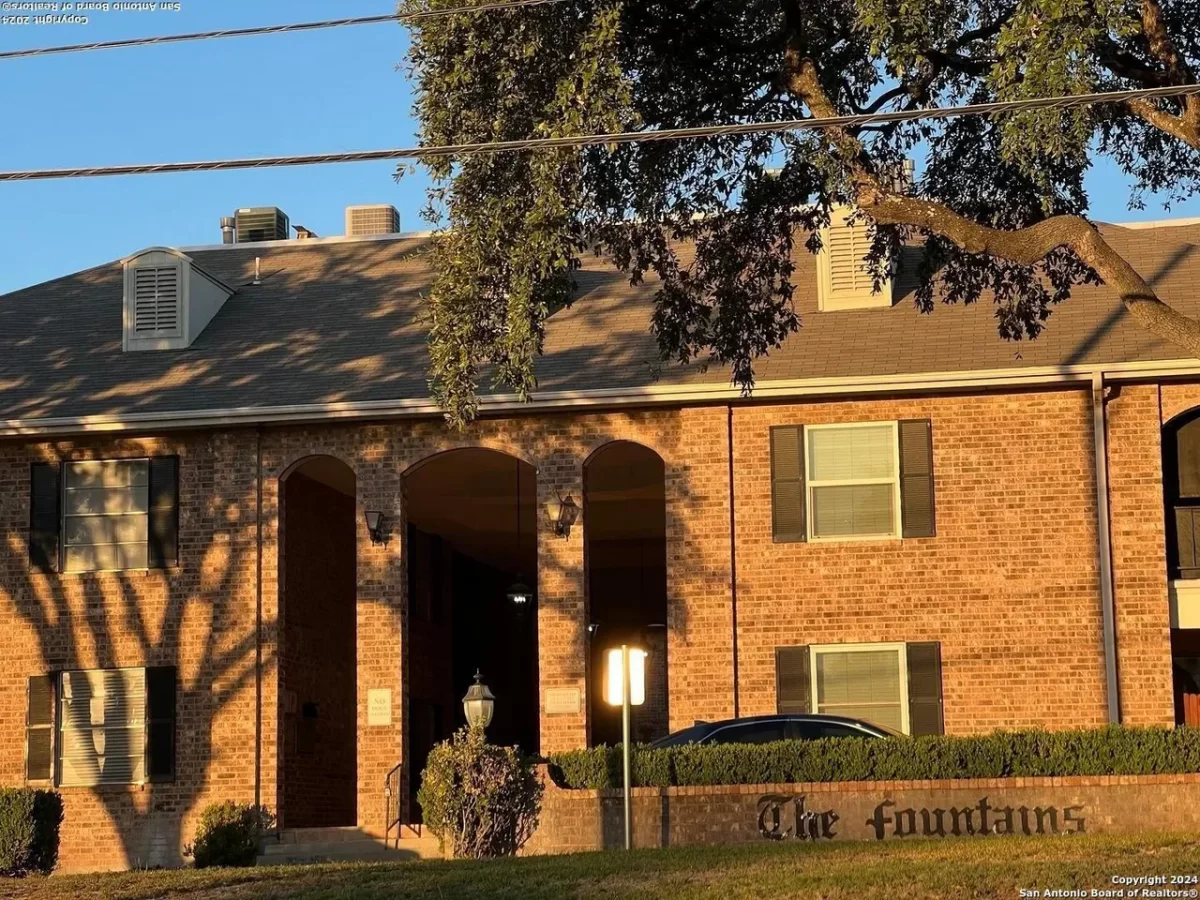 2BR House for Rent in San Antonio, TX