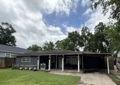 4BR House for Sale in Houston, TX