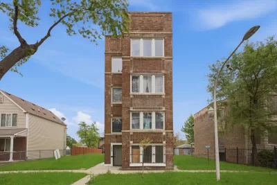 15BR Multi-Family for Sale in Chicago, IL