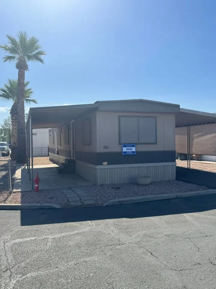 2BR Mobile Home for Sale in Glendale, AZ