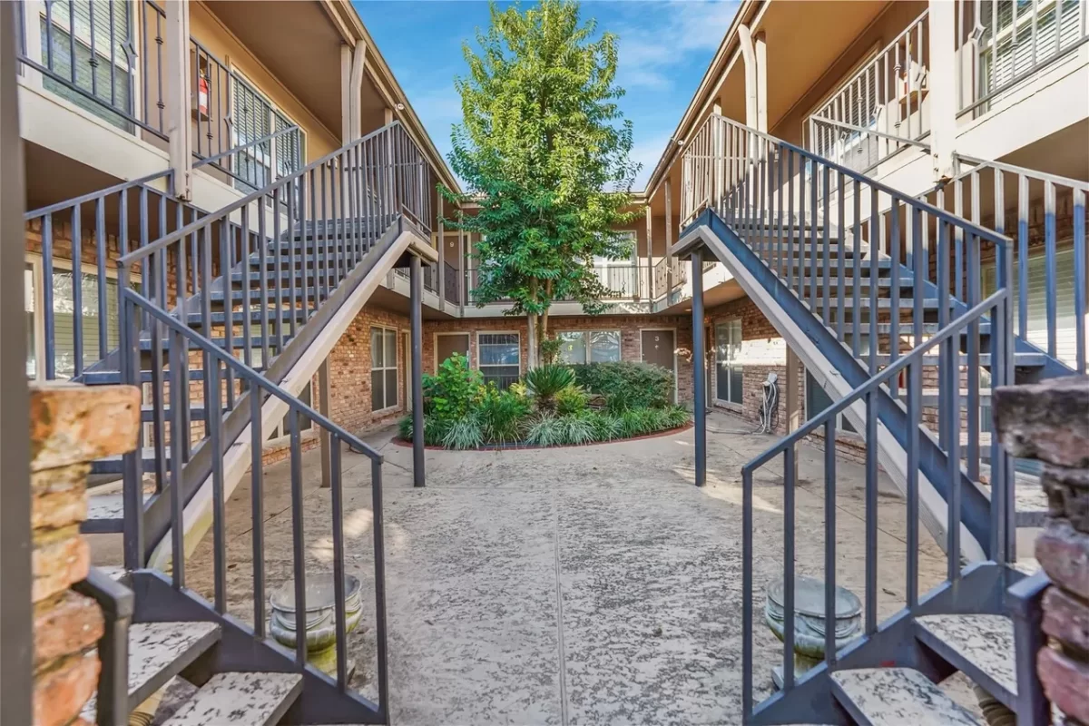2BR Condo for Rent in Houston, TX