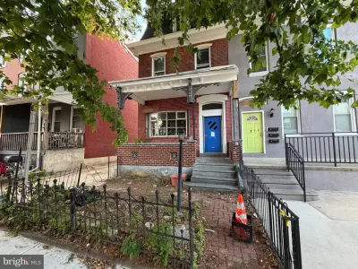 5BR Townhouse for Sale in Philadelphia, PA