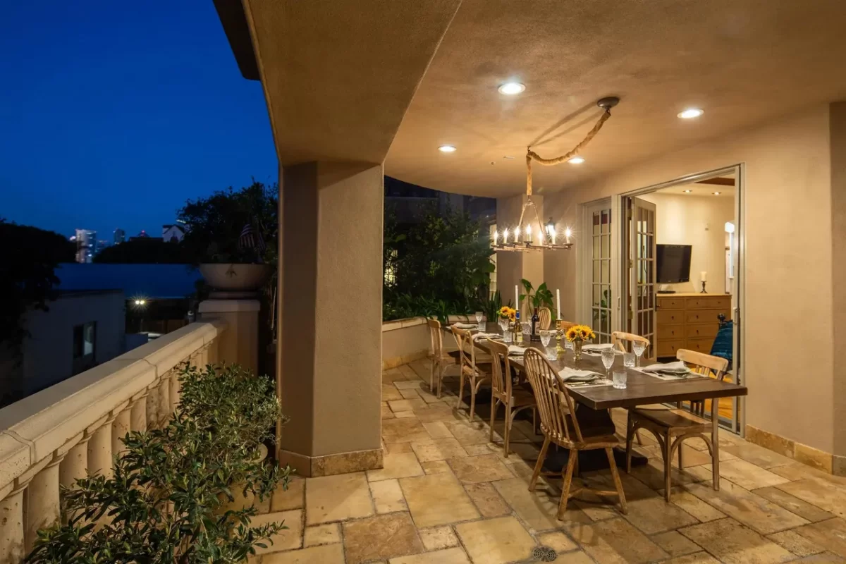 2BR Townhouse for Rent in Coronado, CA