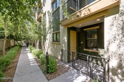 3BR Townhouse for Rent in Phoenix, AZ