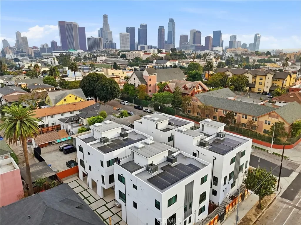 4BR House for Rent in Los Angeles, CA
