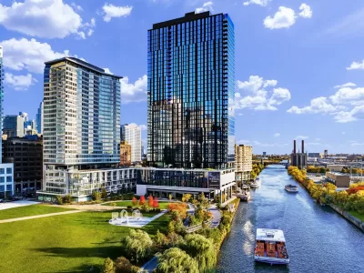 2BR Condo for Sale in Chicago, IL