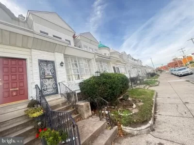 2BR Townhouse for Sale in Philadelphia, PA