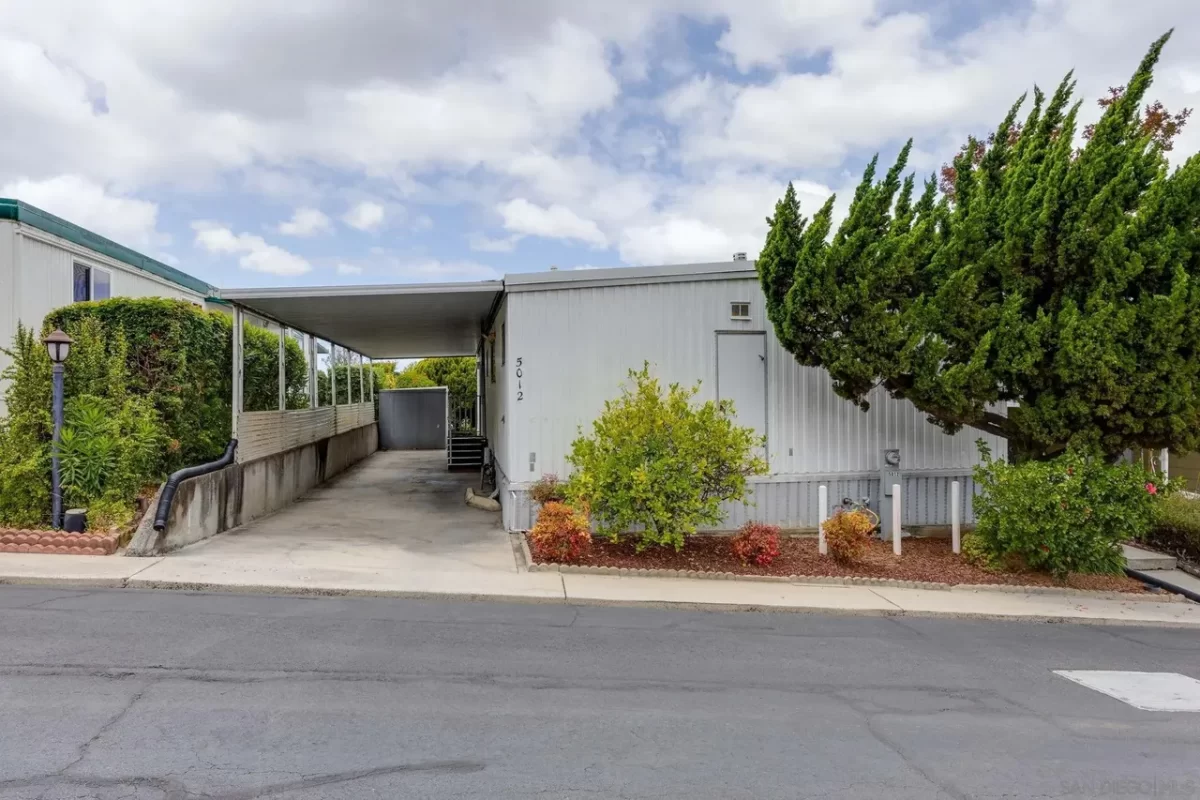 2BR Mobile Home for Sale in San Diego, CA