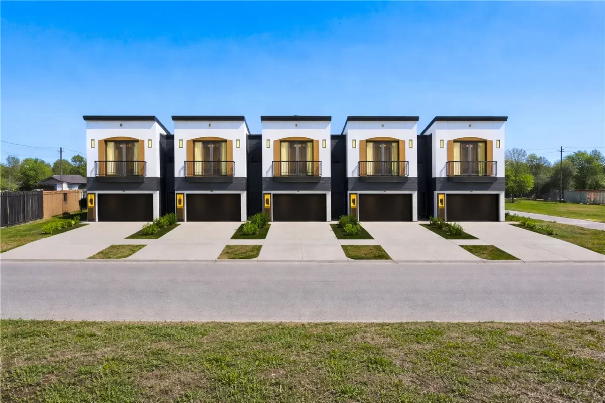 2BR Multi-Family for Sale in Houston, TX