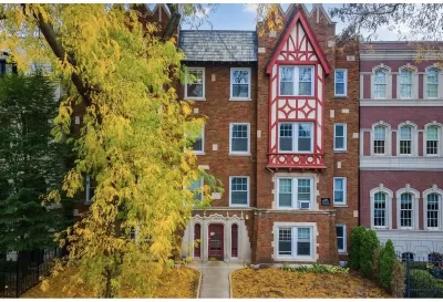 Studio Apartment for Rent in Chicago, IL
