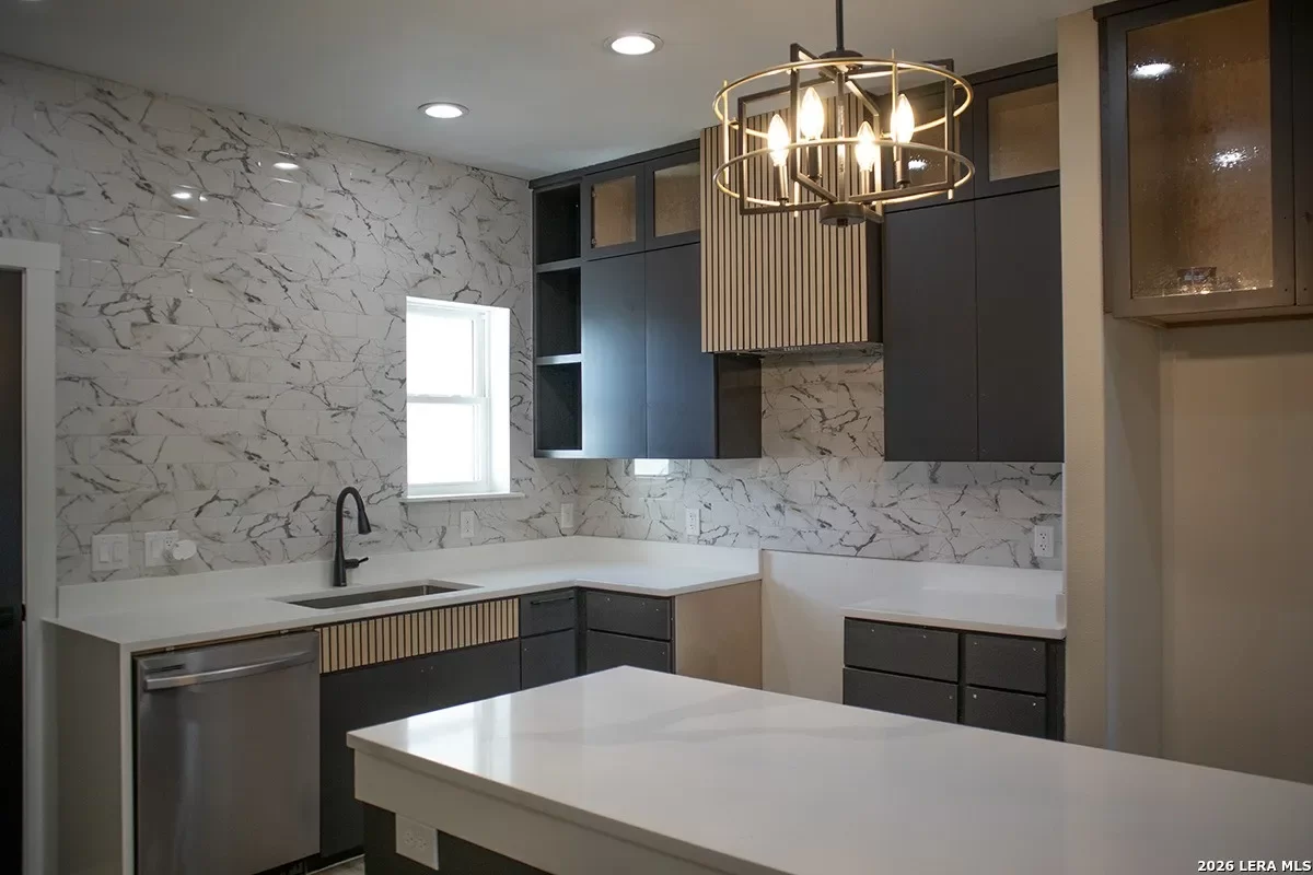 3BR House for Sale in San Antonio, TX
