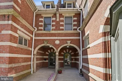 2BR Condo for Sale in Philadelphia, PA