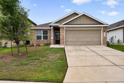 3BR House for Sale in San Antonio, TX