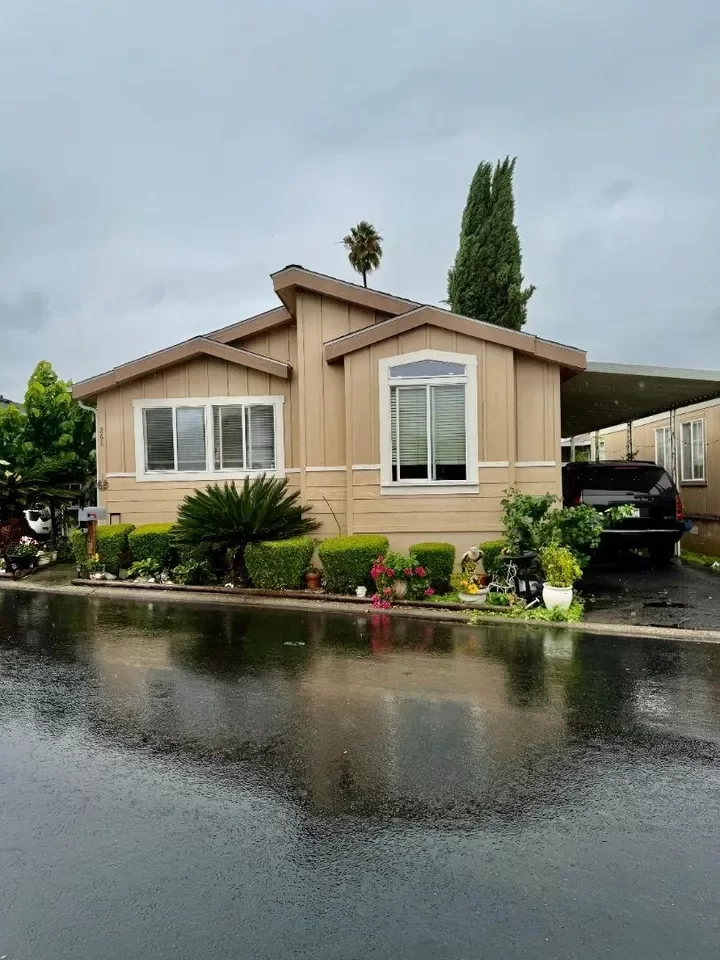 3BR Mobile Home for Sale in San Jose, CA