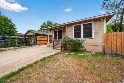 4BR House for Sale in San Antonio, TX