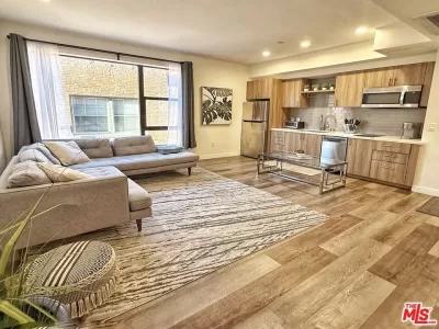 Condo for Rent in Los Angeles, CA