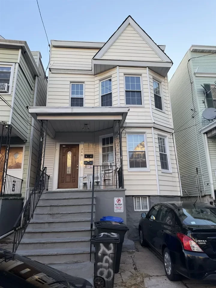3BR Multi-Family for Rent in Jersey City, NJ