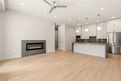 2BR Condo for Sale in Dallas, TX
