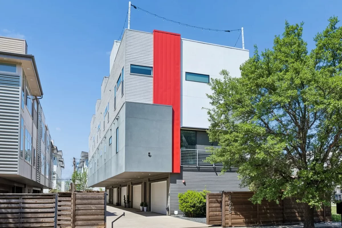 2BR Condo for Sale in Dallas, TX