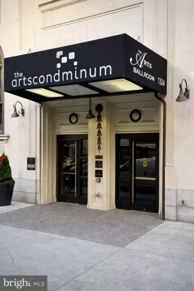 Condo for Sale in Philadelphia, PA