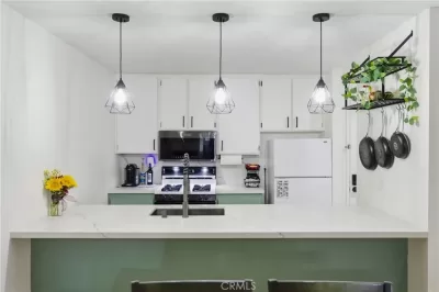2BR Condo for Sale in San Diego, CA