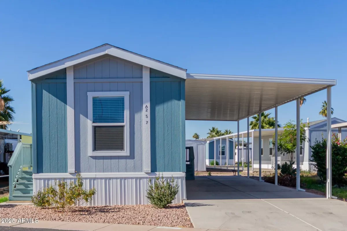 2BR Mobile Home for Rent in Phoenix, AZ