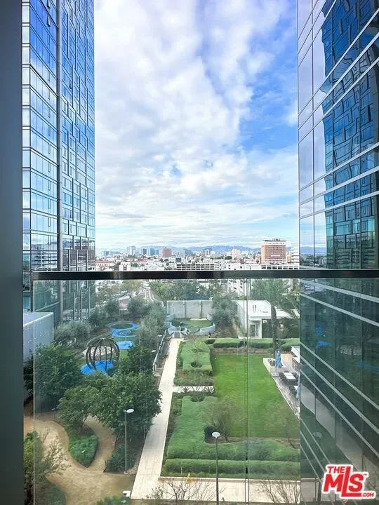 1BR Condo for Sale in Los Angeles, CA