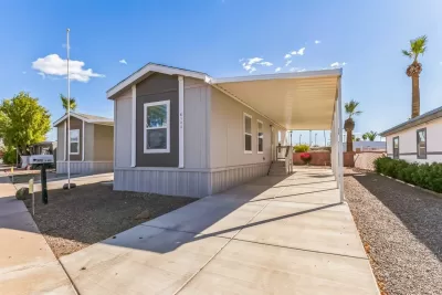 2BR Mobile Home for Sale in Phoenix, AZ