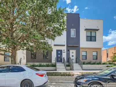 2BR House for Rent in San Antonio, TX
