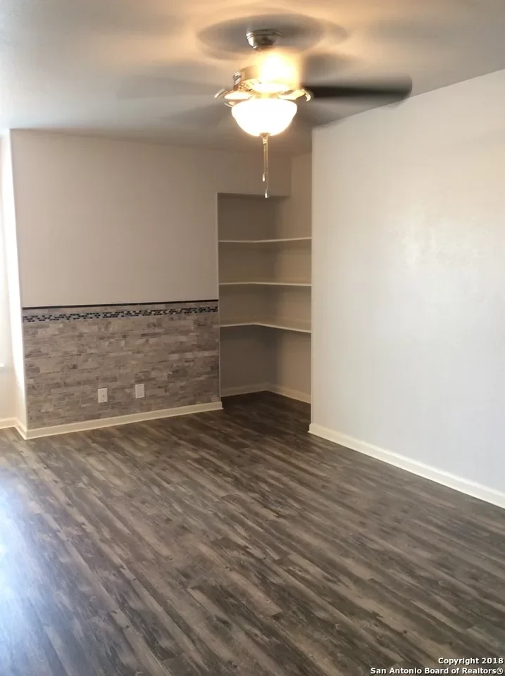 2BR House for Rent in San Antonio, TX