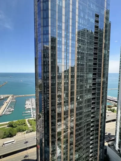 2BR Condo for Rent in Chicago, IL