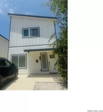 3BR House for Sale in San Antonio, TX