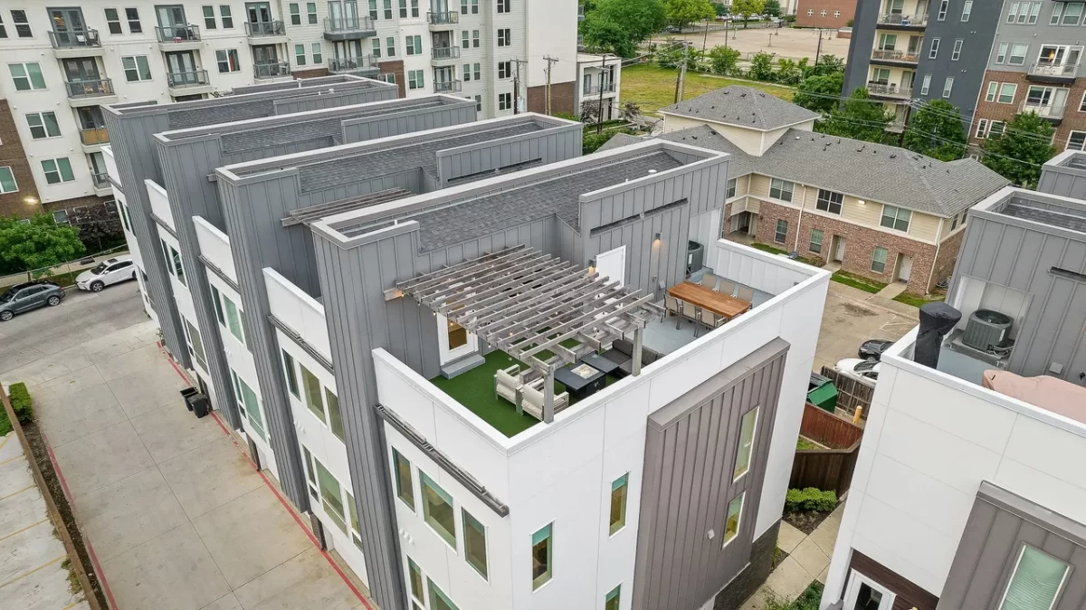 2BR Condo for Sale in Dallas, TX