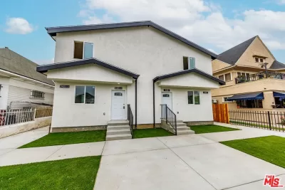22BR Townhouse for Rent in Los Angeles, CA
