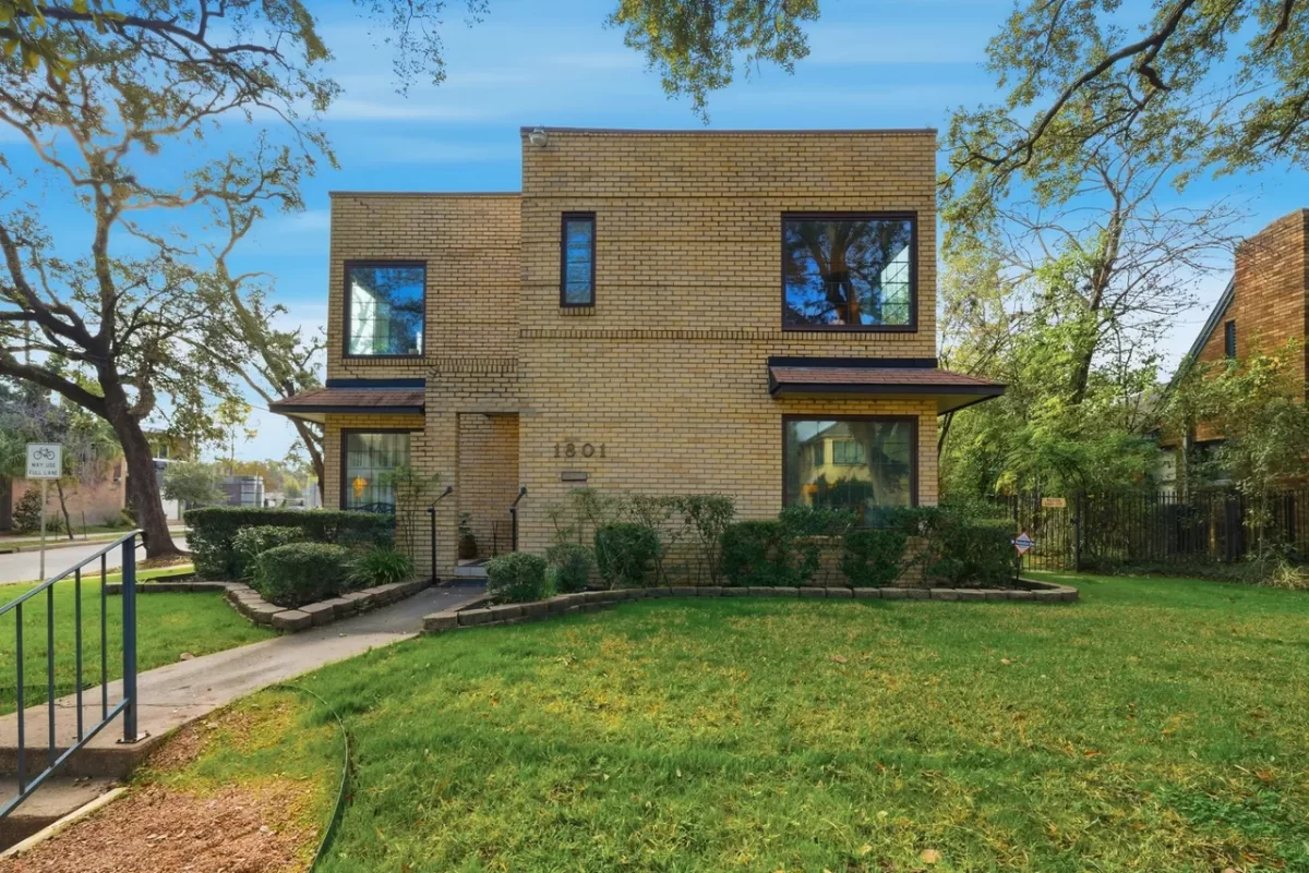 4BR House for Sale in Houston, TX
