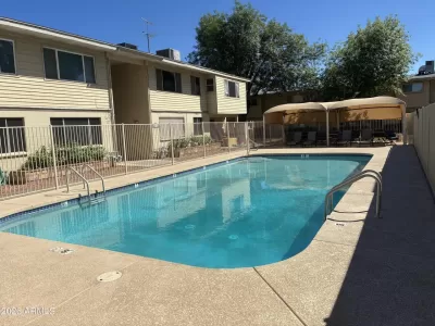 Townhouse for Sale in Phoenix, AZ