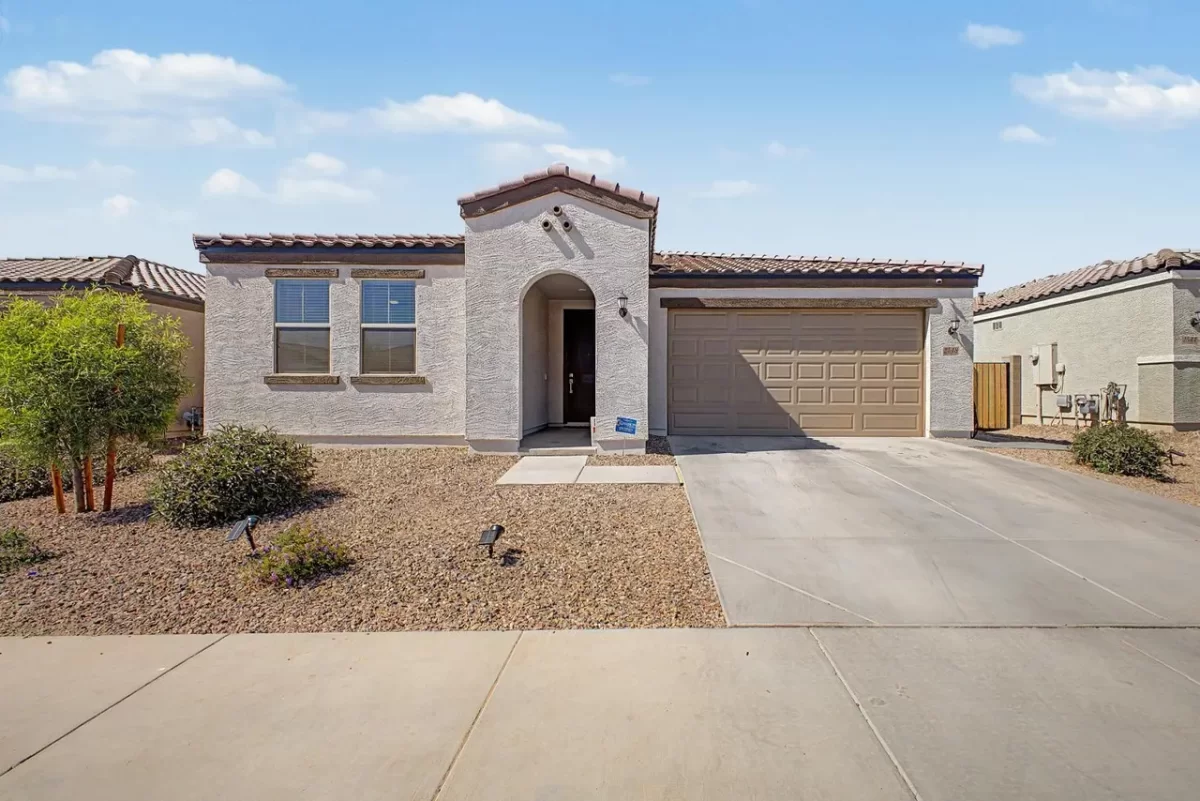 4BR House for Rent in Phoenix, AZ