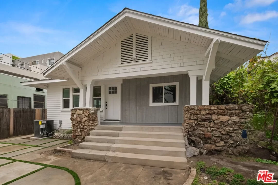 3BR House for Rent in Los Angeles, CA