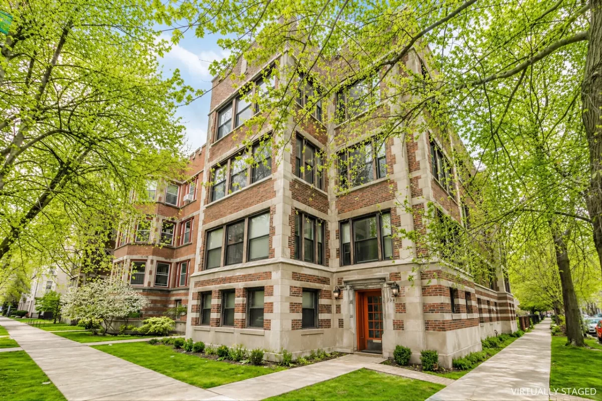 5BR Apartment for Rent in Chicago, IL