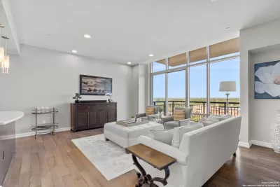 2BR Condo for Sale in San Antonio, TX