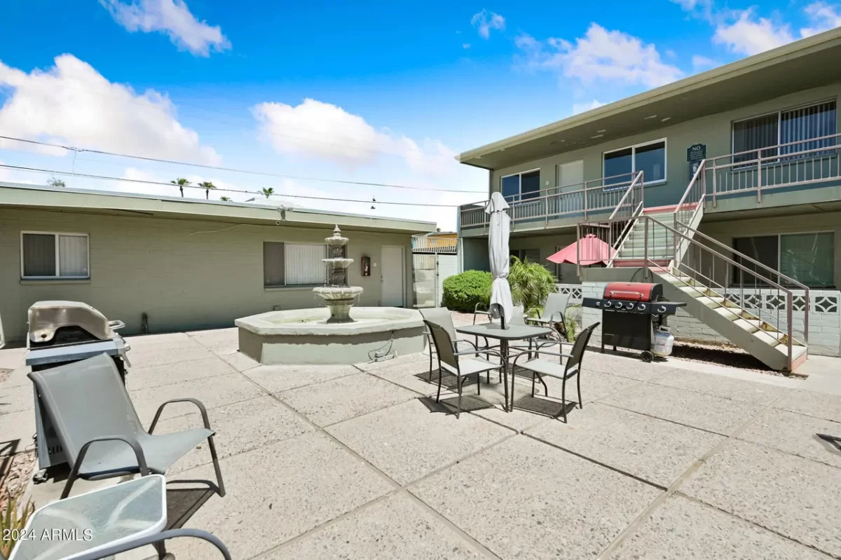 2BR Apartment for Rent in Phoenix, AZ