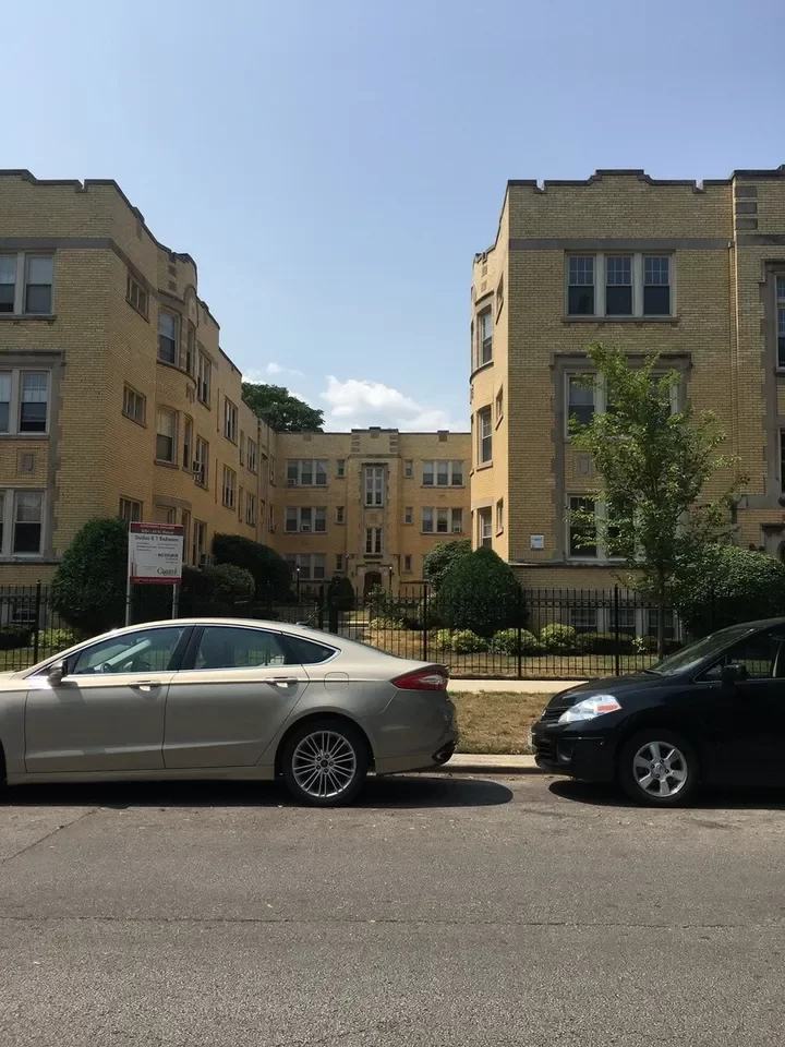 House for Rent in Chicago, IL