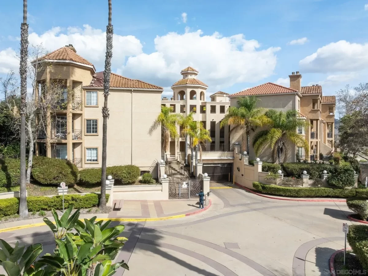 2BR Condo for Sale in San Diego, CA