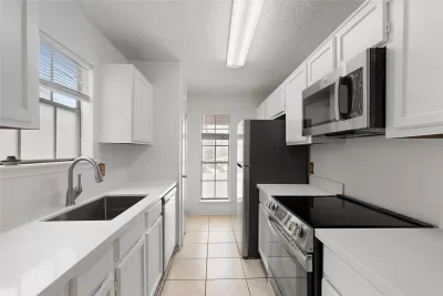 2BR Condo for Rent in Houston, TX
