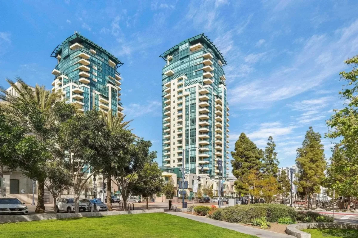 2BR Condo for Sale in San Diego, CA