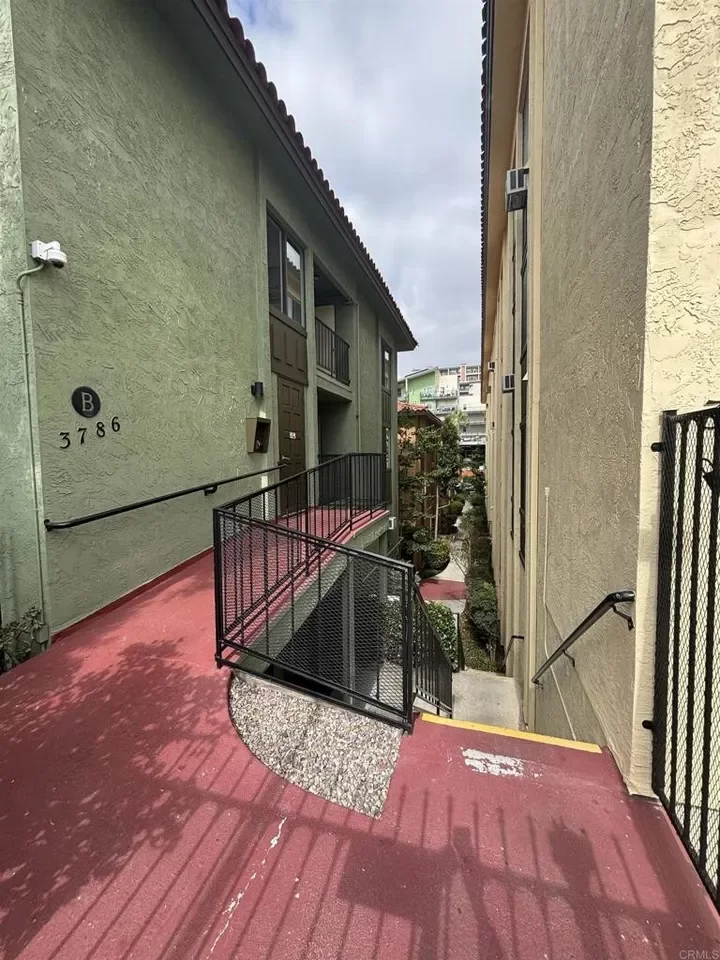 1BR Condo for Sale in San Diego, CA