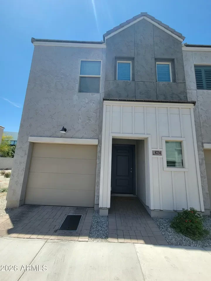 3BR Townhouse for Rent in Phoenix, AZ
