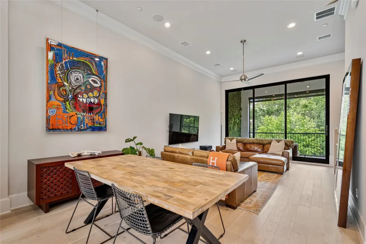 3BR Townhouse for Rent in Dallas, TX
