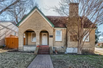 2BR House for Sale in Dallas, TX