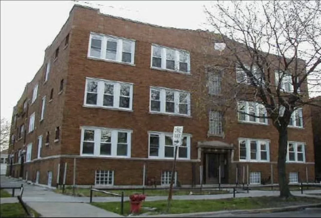 2BR Apartment for Rent in Chicago, IL